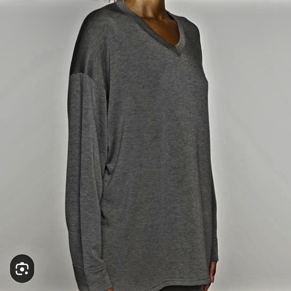 Bleusalt, The Oversized V-neck in Dark Gray Sparkle Size 0 Excellent condition - Picture 2 of 5
